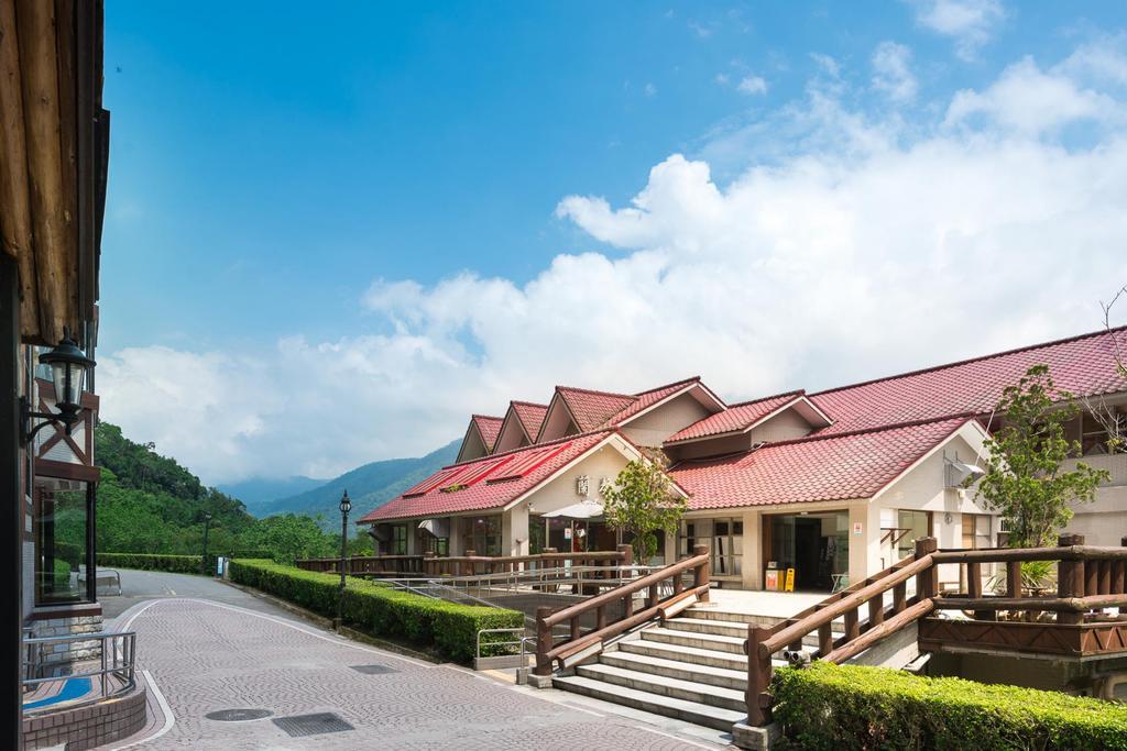 דאטונג Chilan Hotel מראה חיצוני תמונה